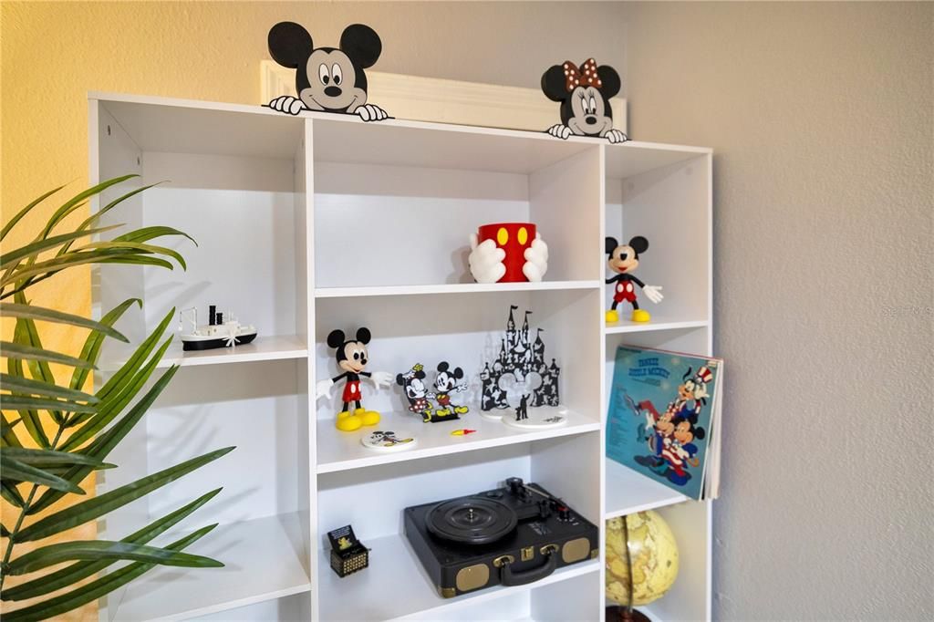 For Sale: $150,000 (1 beds, 1 baths, 648 Square Feet)