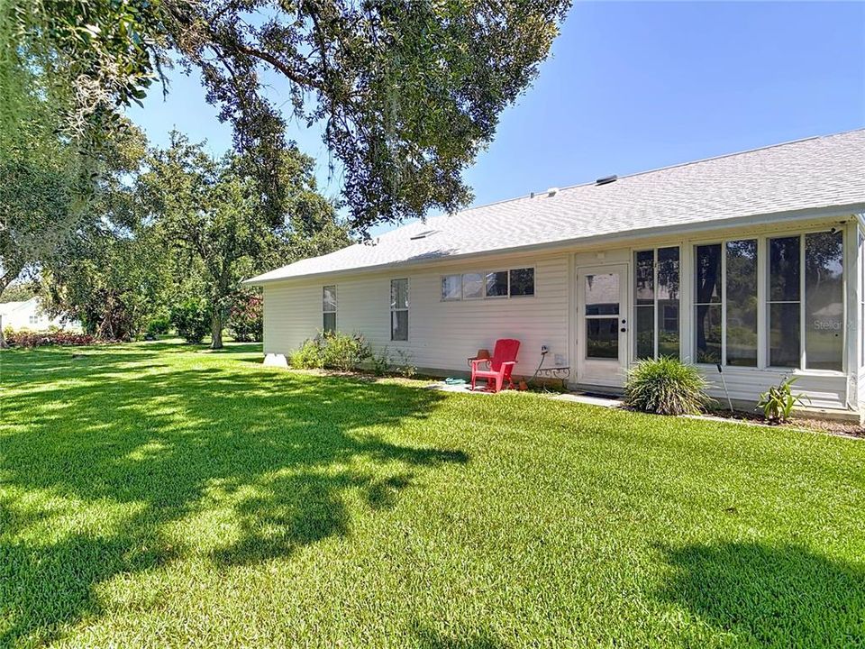 Под контрактом: $235,000 (2 спален, 2 ванн, 1800 Квадратных фут)