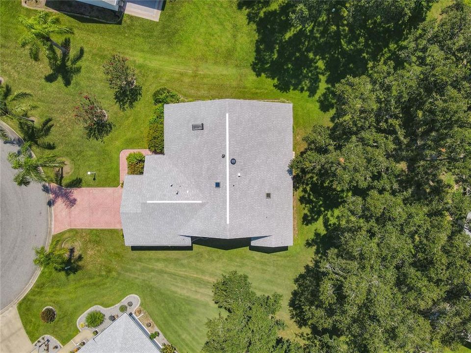 Под контрактом: $235,000 (2 спален, 2 ванн, 1800 Квадратных фут)