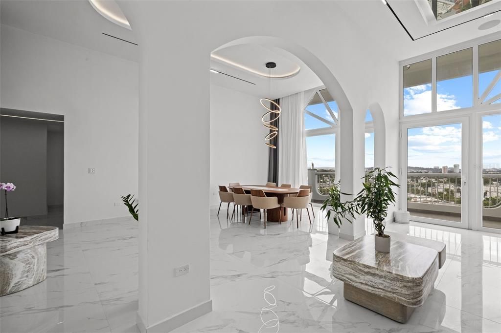 В аренду: $10,000 (5 спален, 5 ванн, 4000 Квадратных фут)