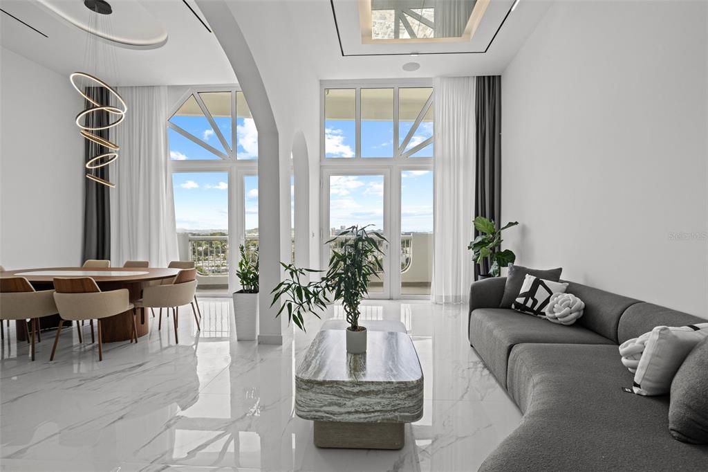 В аренду: $10,000 (5 спален, 5 ванн, 4000 Квадратных фут)