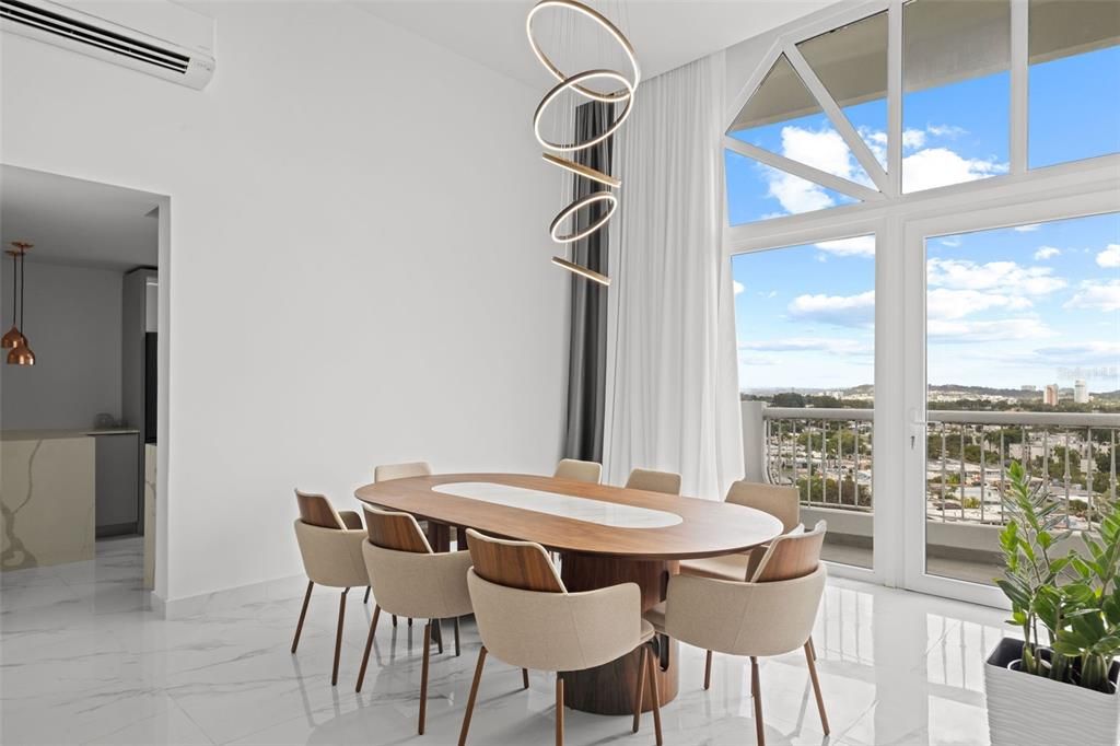 В аренду: $10,000 (5 спален, 5 ванн, 4000 Квадратных фут)