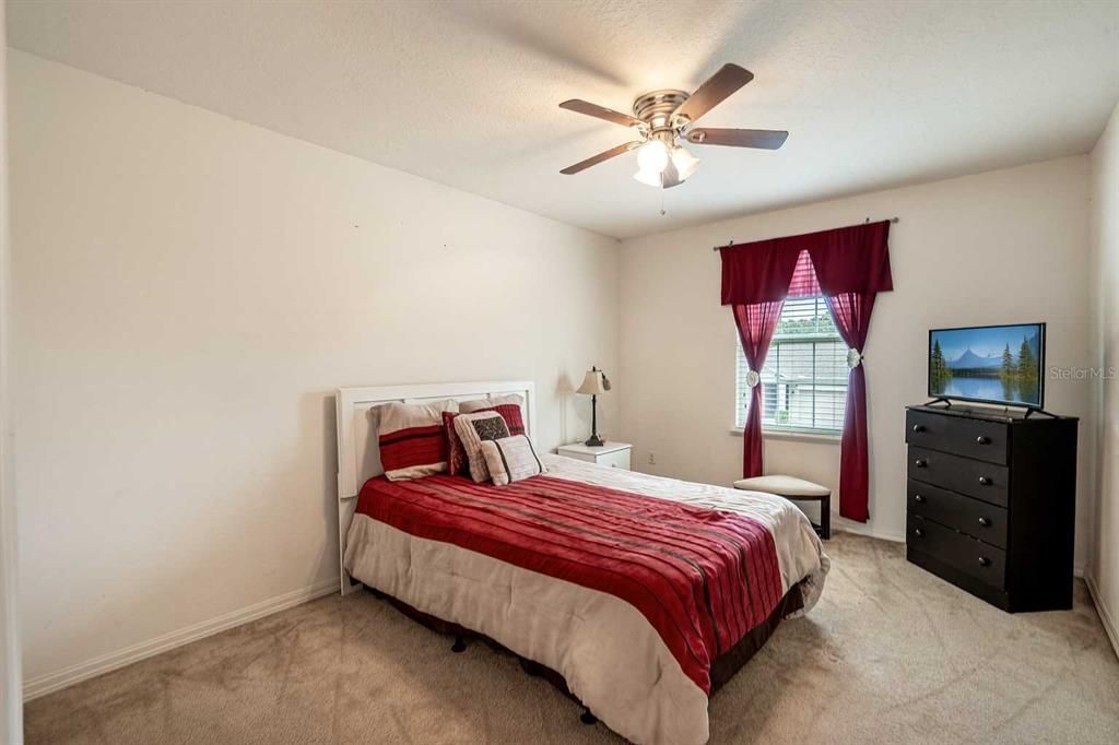 Active With Contract: $380,000 (3 beds, 2 baths, 2218 Square Feet)