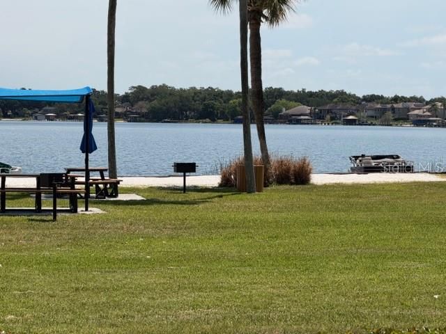 For Sale: $145,900 (1 beds, 1 baths, 730 Square Feet)