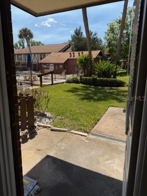 For Sale: $145,900 (1 beds, 1 baths, 730 Square Feet)