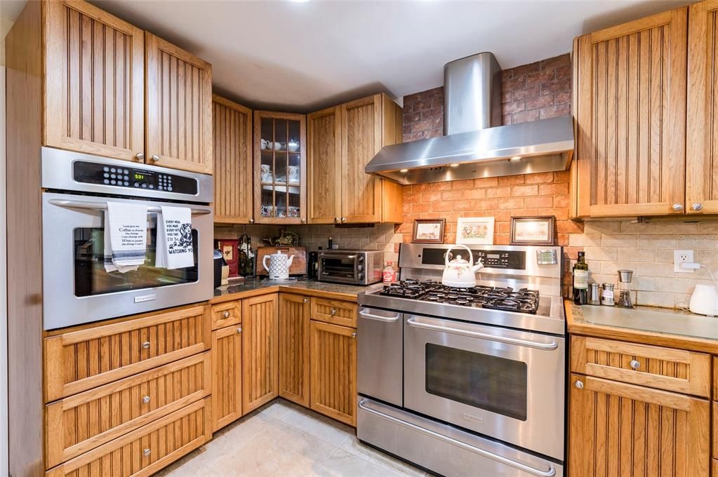 На продажу: $939,000 (5 спален, 3 ванн, 3662 Квадратных фут)