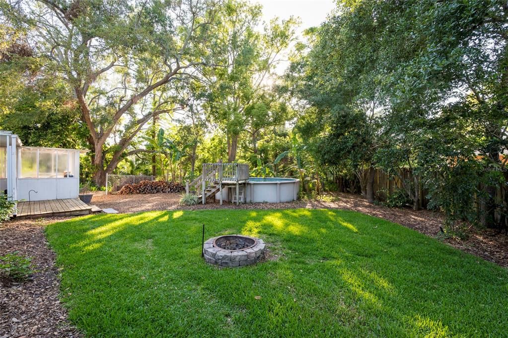 Active With Contract: $939,000 (5 beds, 3 baths, 3662 Square Feet)