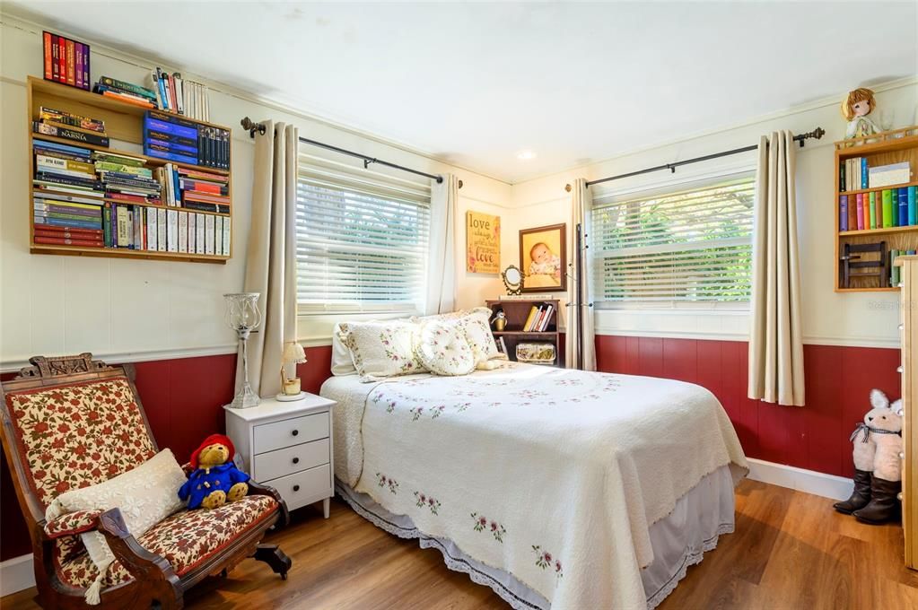 На продажу: $939,000 (5 спален, 3 ванн, 3662 Квадратных фут)