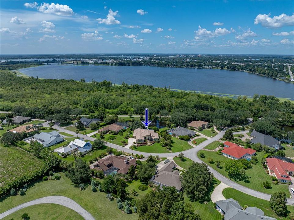 待售: $835,000 (4 贝兹, 3 浴室, 3640 平方英尺)