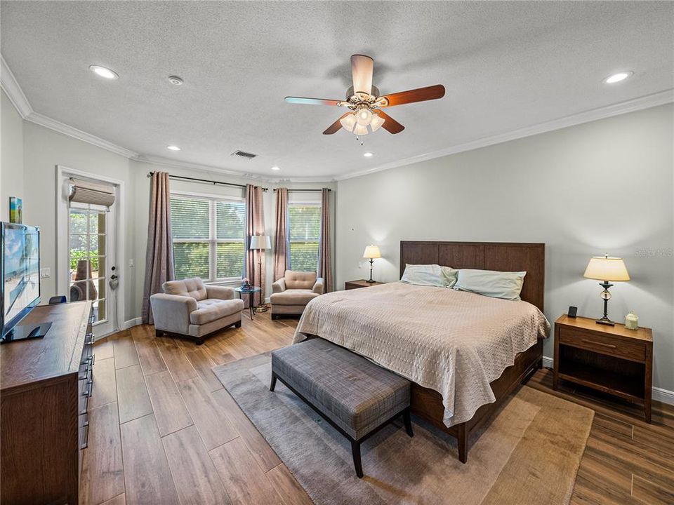 待售: $835,000 (4 贝兹, 3 浴室, 3640 平方英尺)