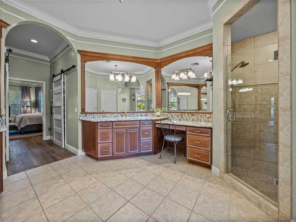 待售: $835,000 (4 贝兹, 3 浴室, 3640 平方英尺)