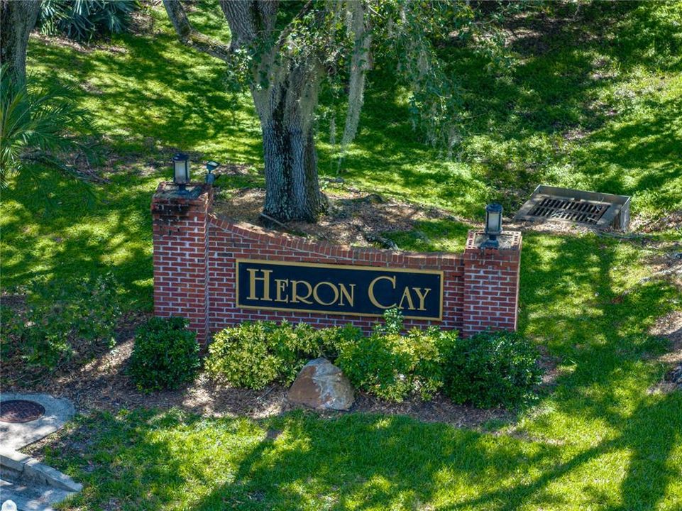 待售: $835,000 (4 贝兹, 3 浴室, 3640 平方英尺)