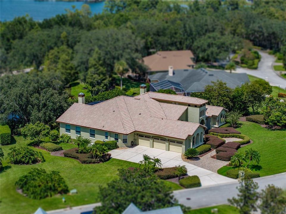 待售: $835,000 (4 贝兹, 3 浴室, 3640 平方英尺)