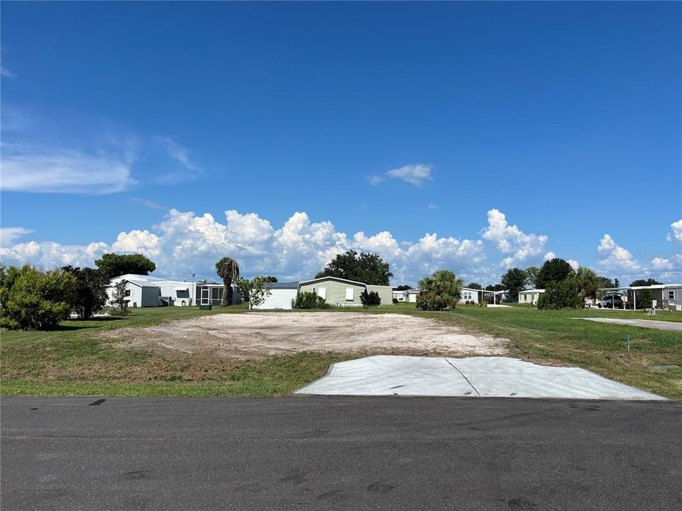 Недавно продано: $21,500 (0.18 acres)