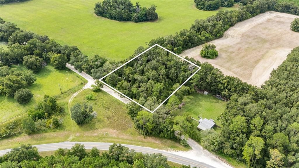 En Venta: $85,000 (1.00 acres)