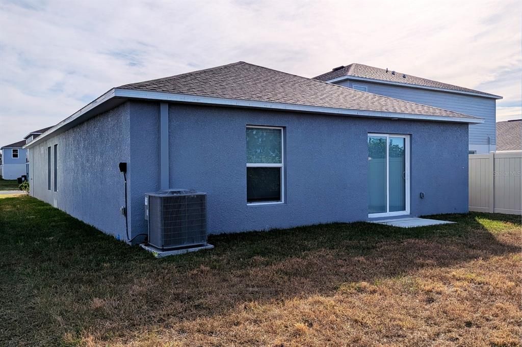 For Rent: $1,699 (3 beds, 2 baths, 1429 Square Feet)