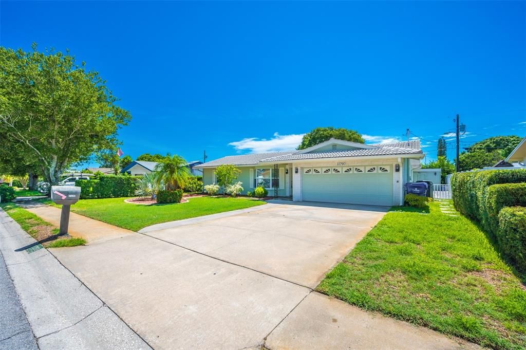 En Renta: $4,550 (4 camas, 2 baños, 2268 Pies cuadrados)