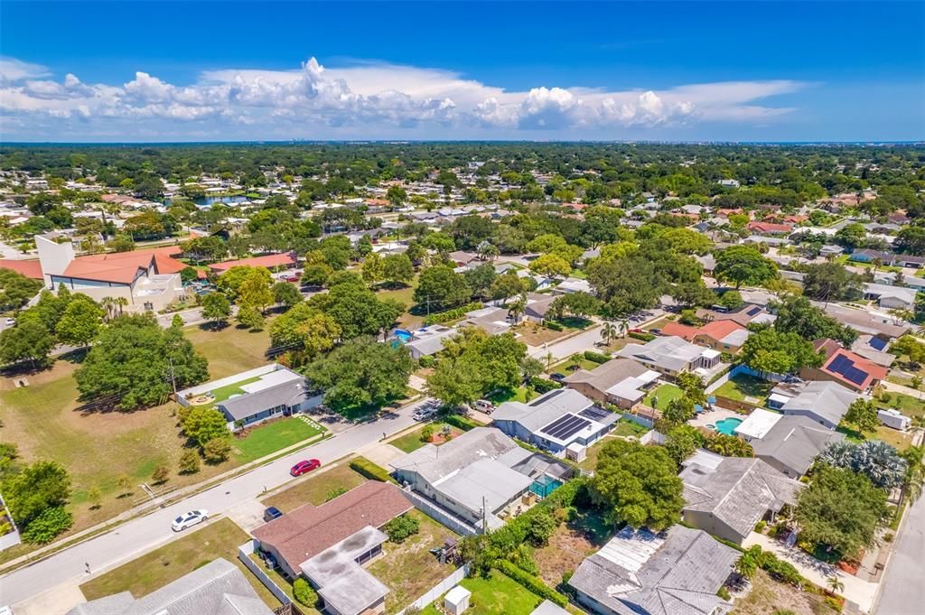 En Renta: $4,550 (4 camas, 2 baños, 2268 Pies cuadrados)