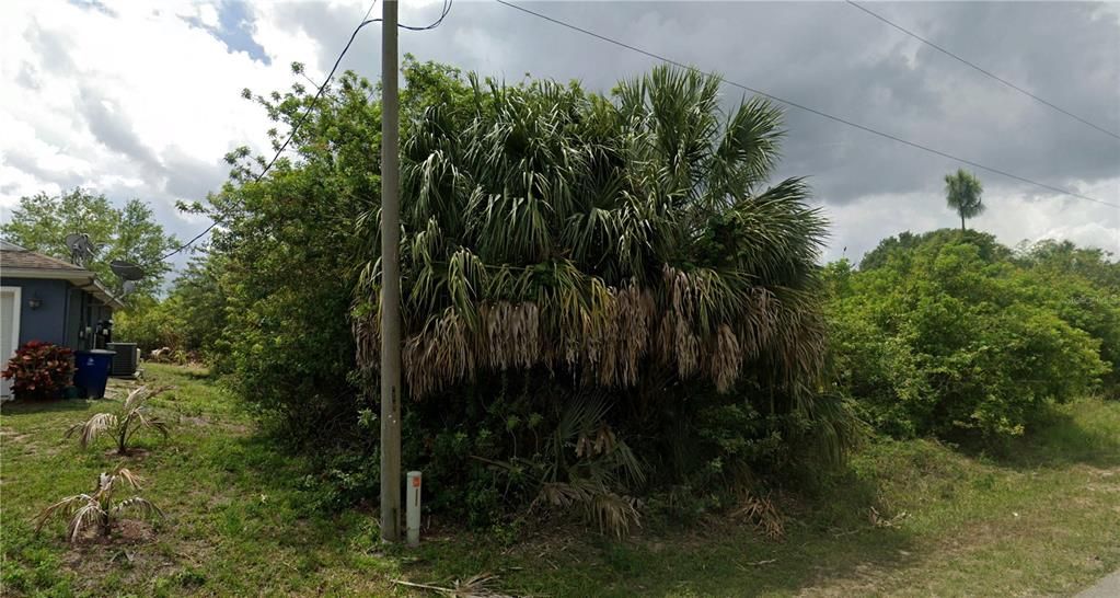 Active With Contract: $20,400 (0.25 acres)