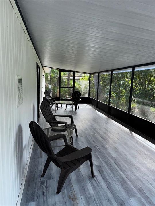 For Sale: $169,000 (3 beds, 1 baths, 1288 Square Feet)