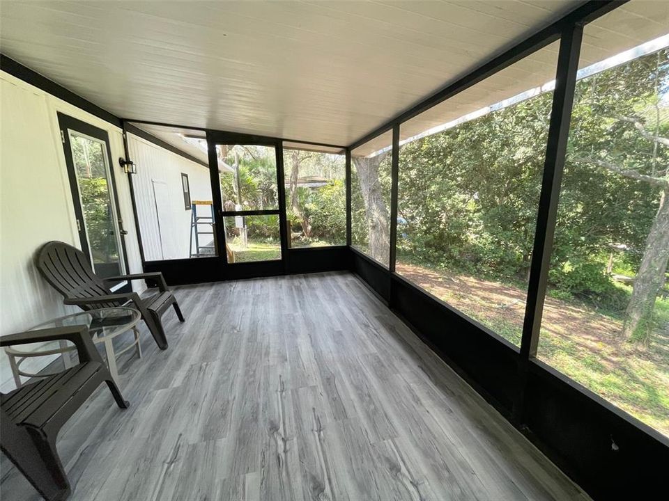 For Sale: $169,000 (3 beds, 1 baths, 1288 Square Feet)