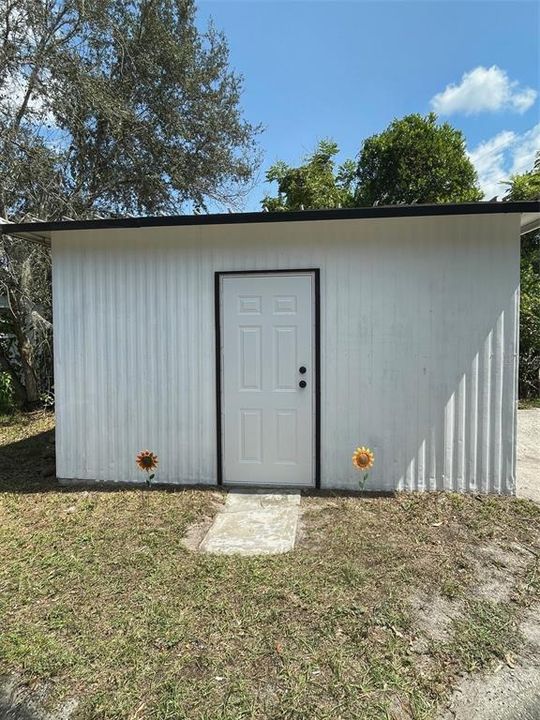 For Sale: $169,000 (3 beds, 1 baths, 1288 Square Feet)