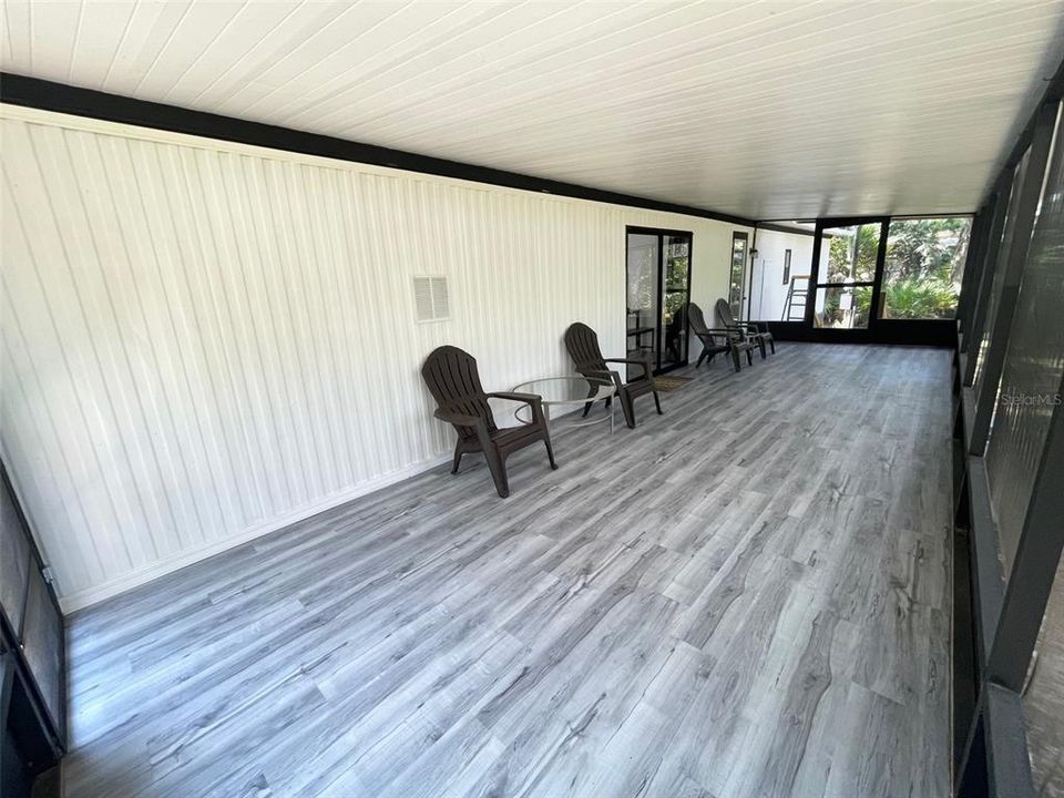 For Sale: $169,000 (3 beds, 1 baths, 1288 Square Feet)