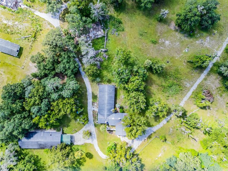 En Venta: $3,495,000 (36.32 acres)