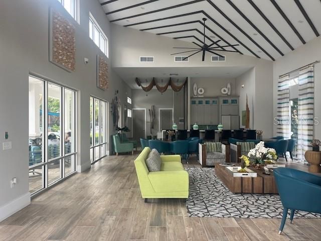 待售: $1,299,000 (12 贝兹, 11 浴室, 4762 平方英尺)