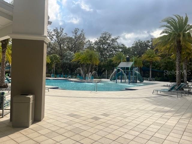 待售: $1,299,000 (12 贝兹, 11 浴室, 4762 平方英尺)