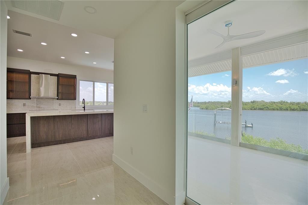 В аренду: $15,000 (4 спален, 4 ванн, 5318 Квадратных фут)