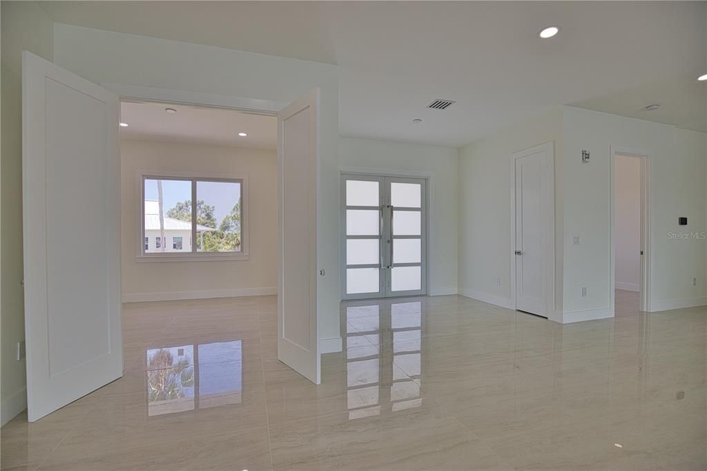 В аренду: $15,000 (4 спален, 4 ванн, 5318 Квадратных фут)