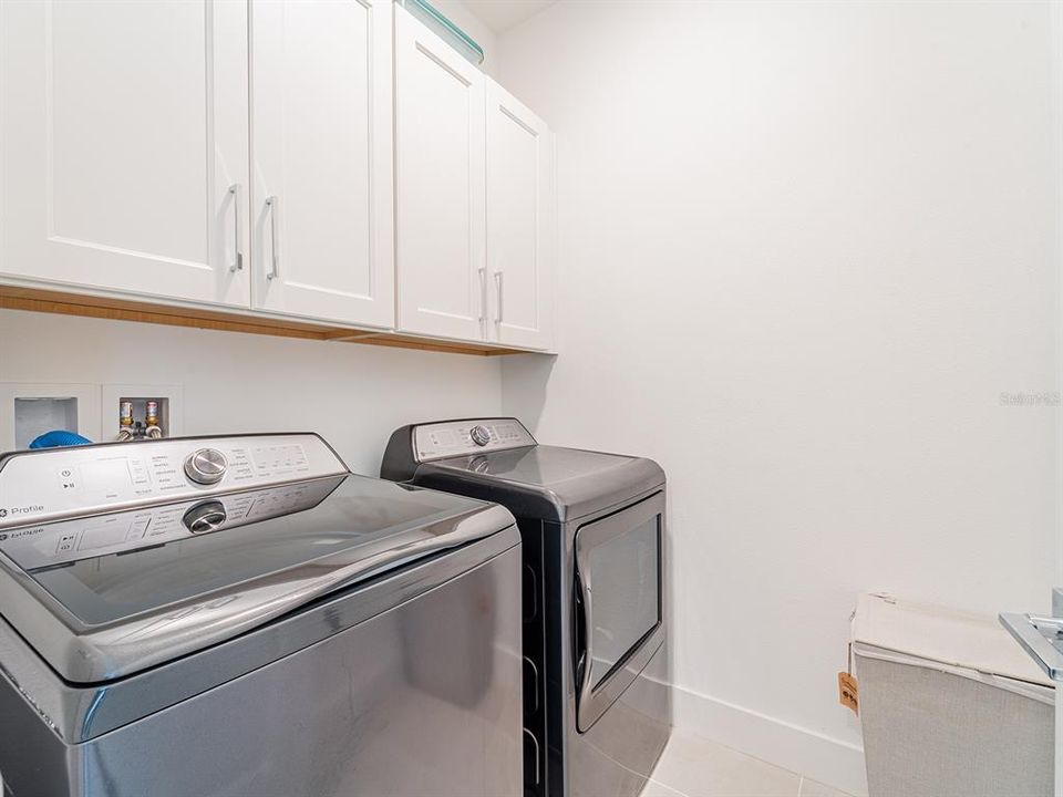 待售: $675,000 (3 贝兹, 2 浴室, 2189 平方英尺)