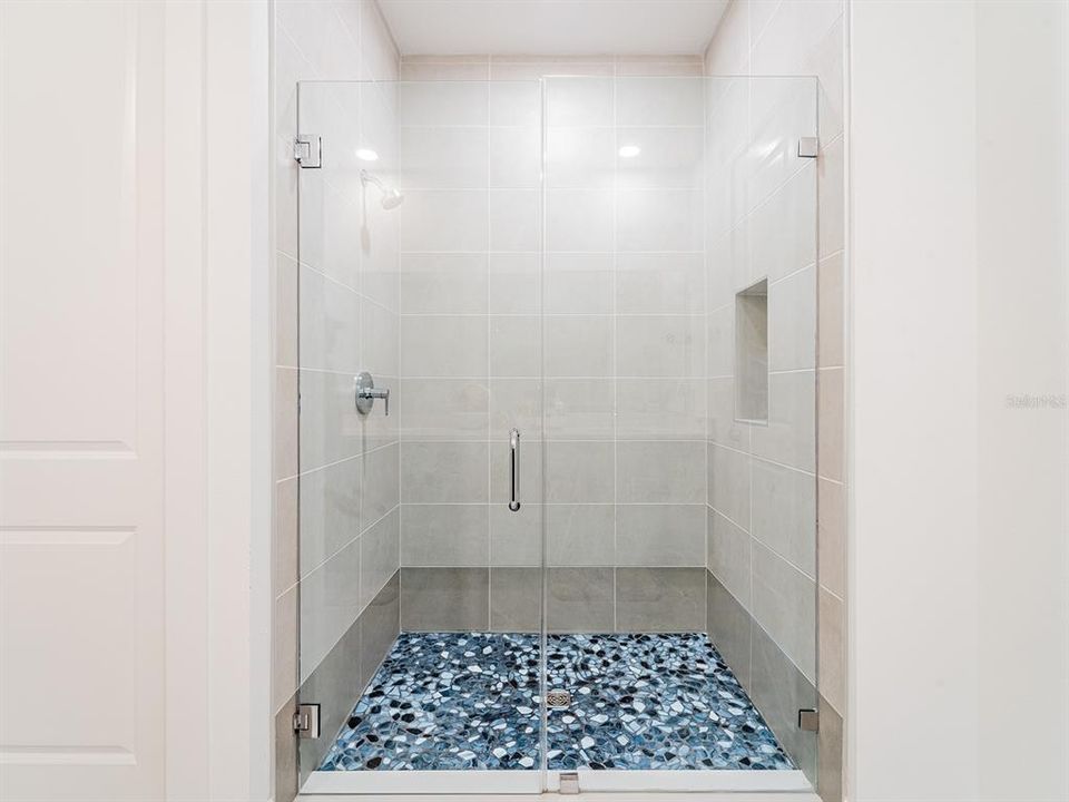 待售: $675,000 (3 贝兹, 2 浴室, 2189 平方英尺)