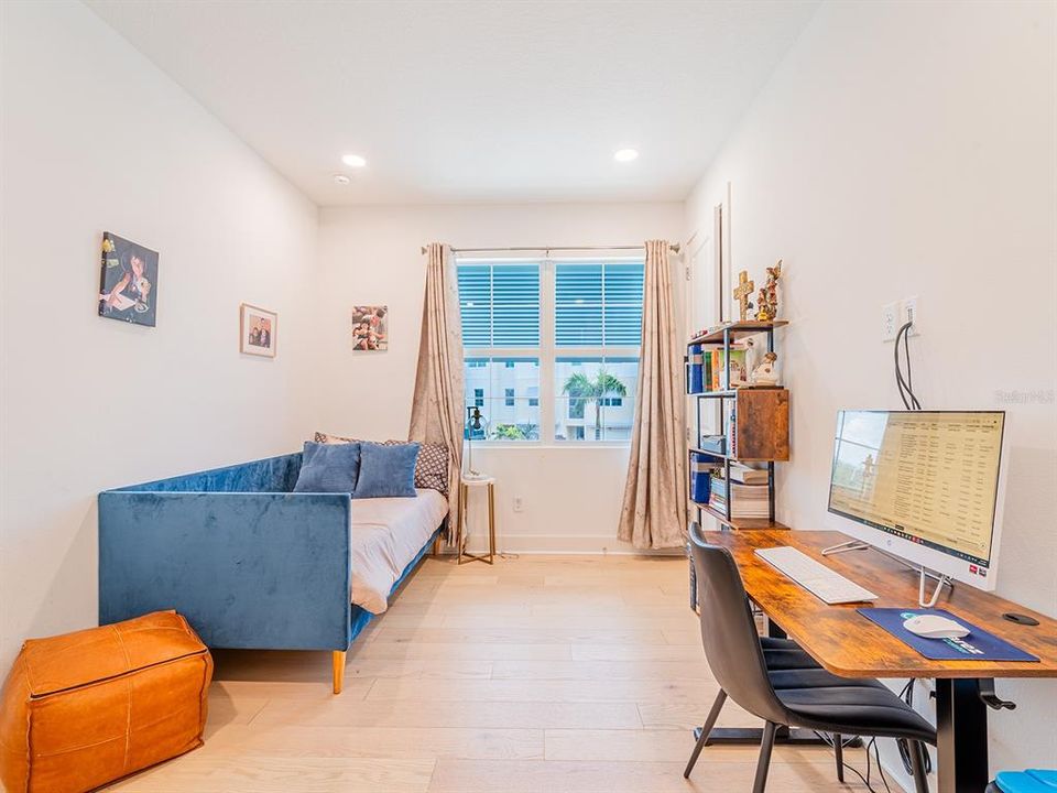 待售: $675,000 (3 贝兹, 2 浴室, 2189 平方英尺)