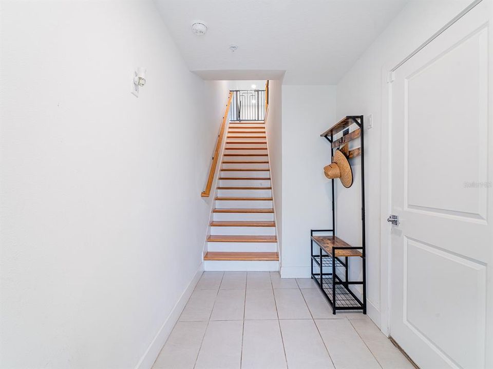 待售: $675,000 (3 贝兹, 2 浴室, 2189 平方英尺)