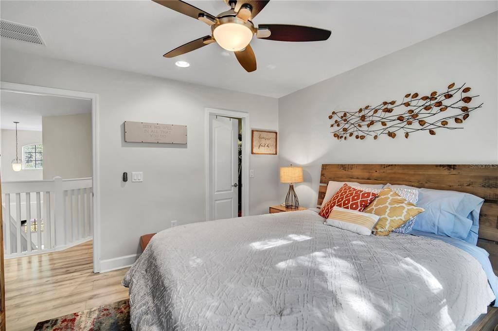 На продажу: $645,000 (5 спален, 3 ванн, 3008 Квадратных фут)