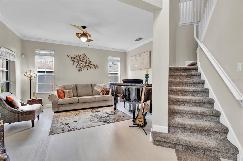 На продажу: $645,000 (5 спален, 3 ванн, 3008 Квадратных фут)