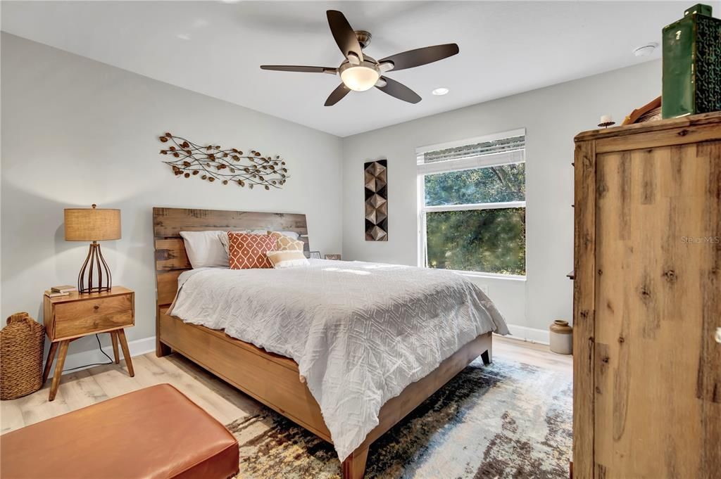 На продажу: $645,000 (5 спален, 3 ванн, 3008 Квадратных фут)