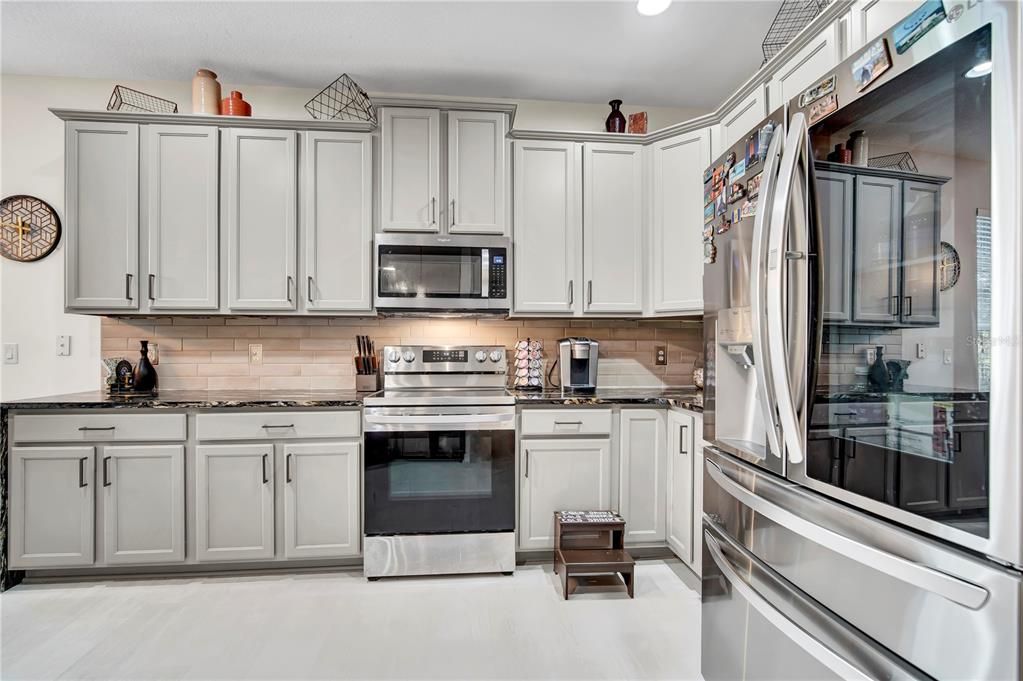 На продажу: $645,000 (5 спален, 3 ванн, 3008 Квадратных фут)