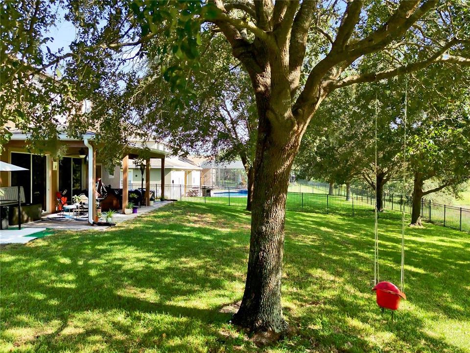 На продажу: $645,000 (5 спален, 3 ванн, 3008 Квадратных фут)