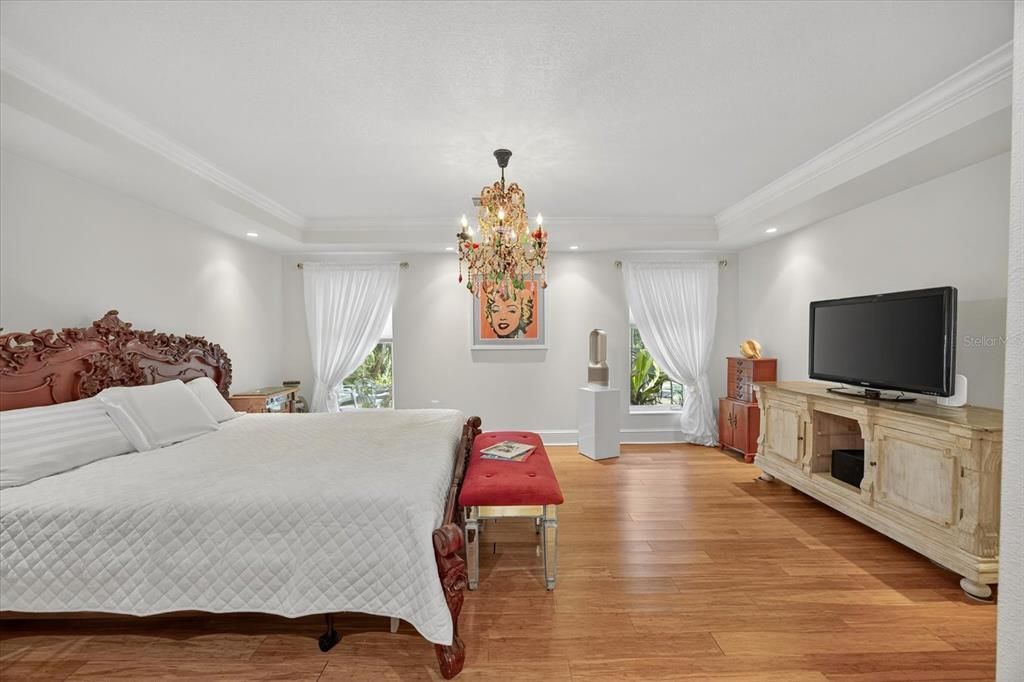 На продажу: $995,000 (3 спален, 2 ванн, 2093 Квадратных фут)