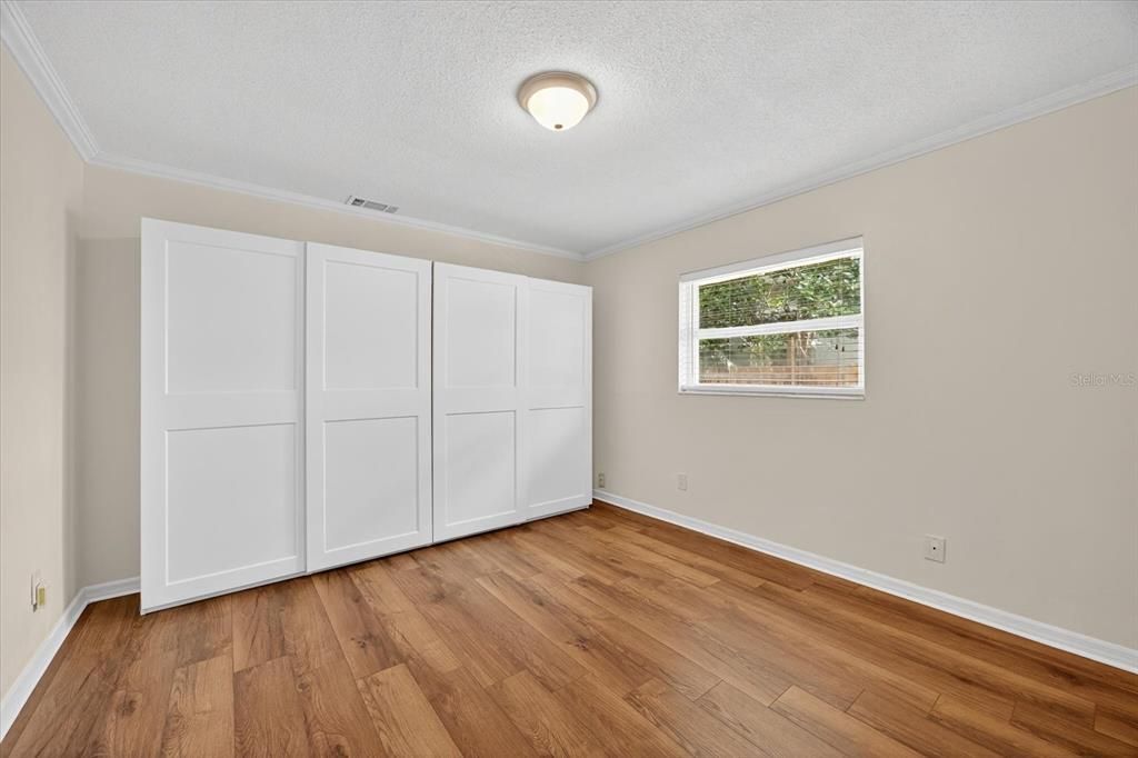 На продажу: $995,000 (3 спален, 2 ванн, 2093 Квадратных фут)