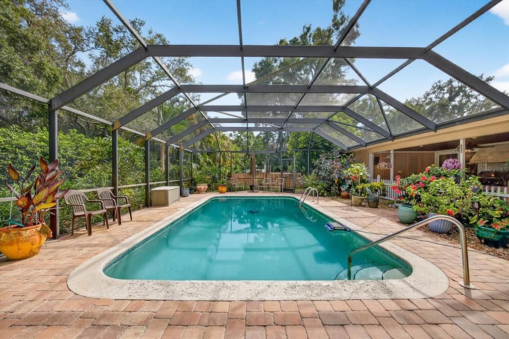 На продажу: $995,000 (3 спален, 2 ванн, 2093 Квадратных фут)