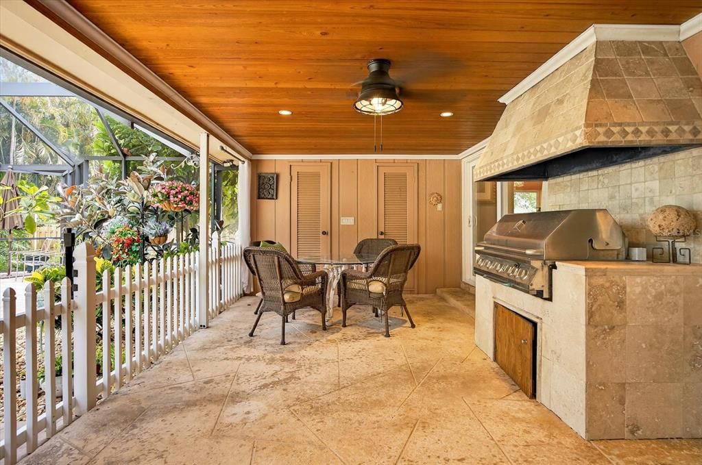 На продажу: $995,000 (3 спален, 2 ванн, 2093 Квадратных фут)