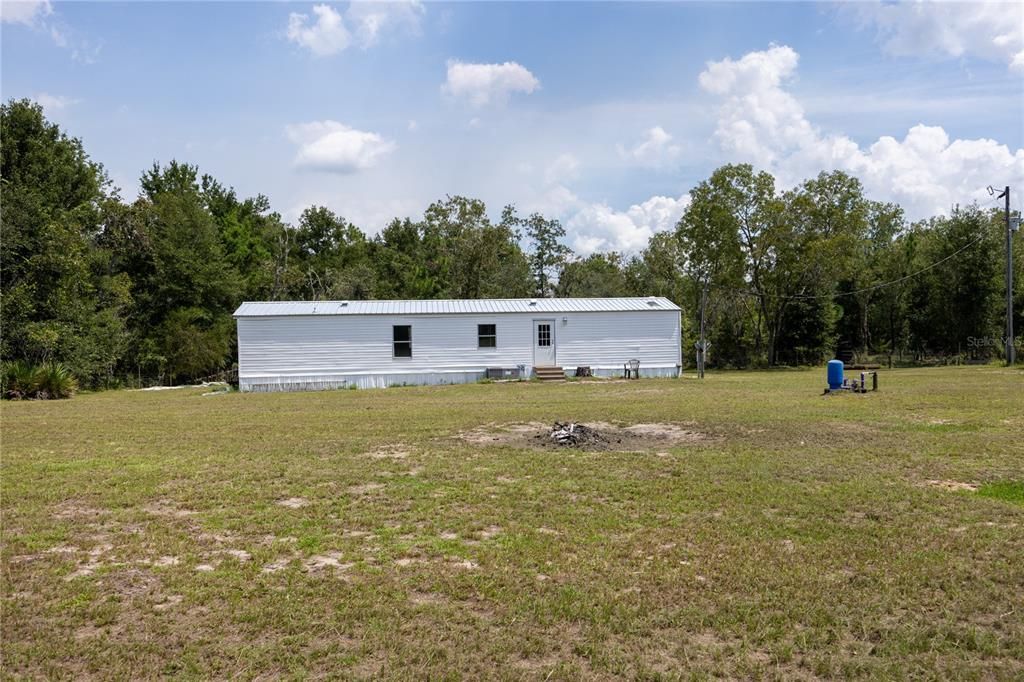 For Sale: $155,000 (2 beds, 2 baths, 840 Square Feet)