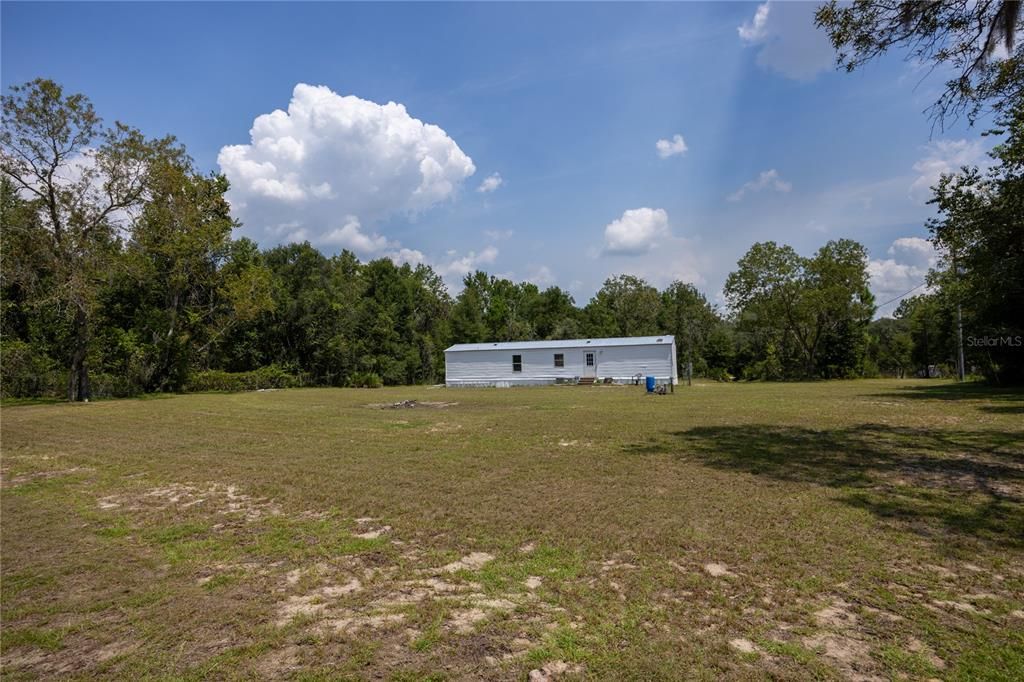 For Sale: $155,000 (2 beds, 2 baths, 840 Square Feet)