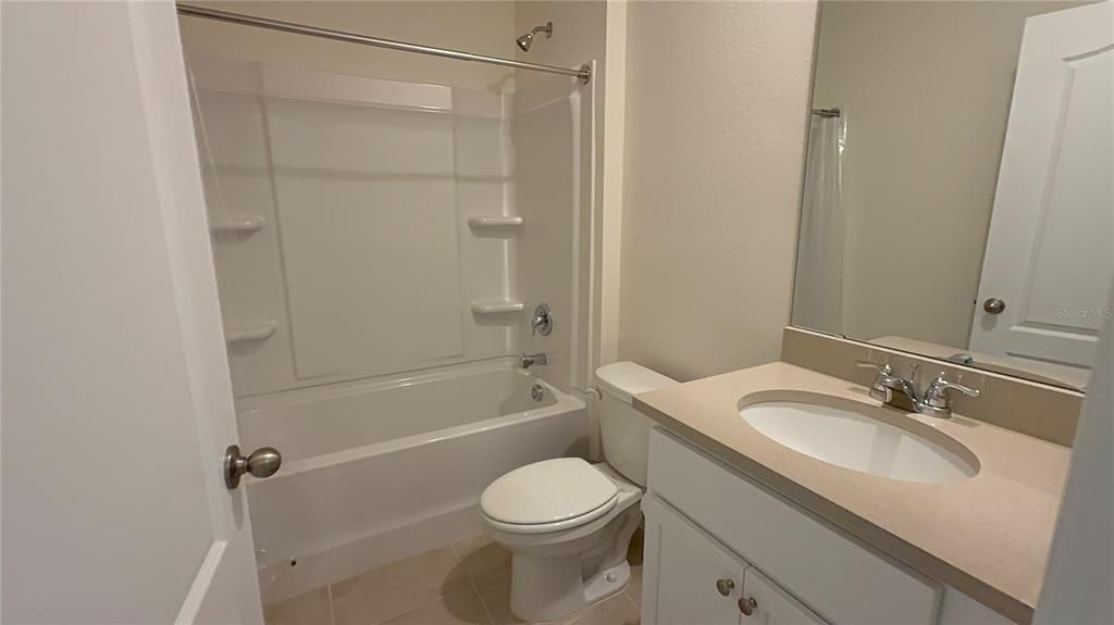 For Rent: $1,850 (3 beds, 2 baths, 1635 Square Feet)