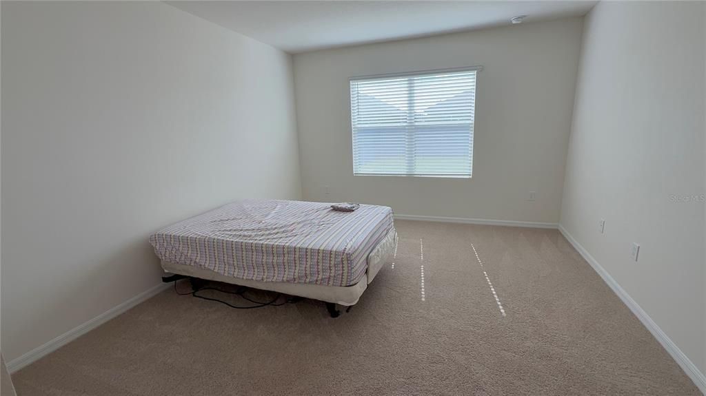 For Rent: $1,850 (3 beds, 2 baths, 1635 Square Feet)