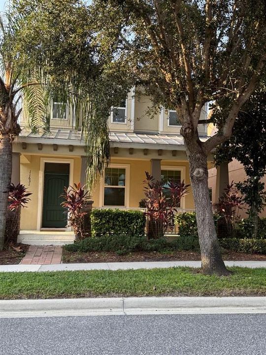 Recientemente alquilado: $3,200 (3 camas, 2 baños, 2139 Pies cuadrados)